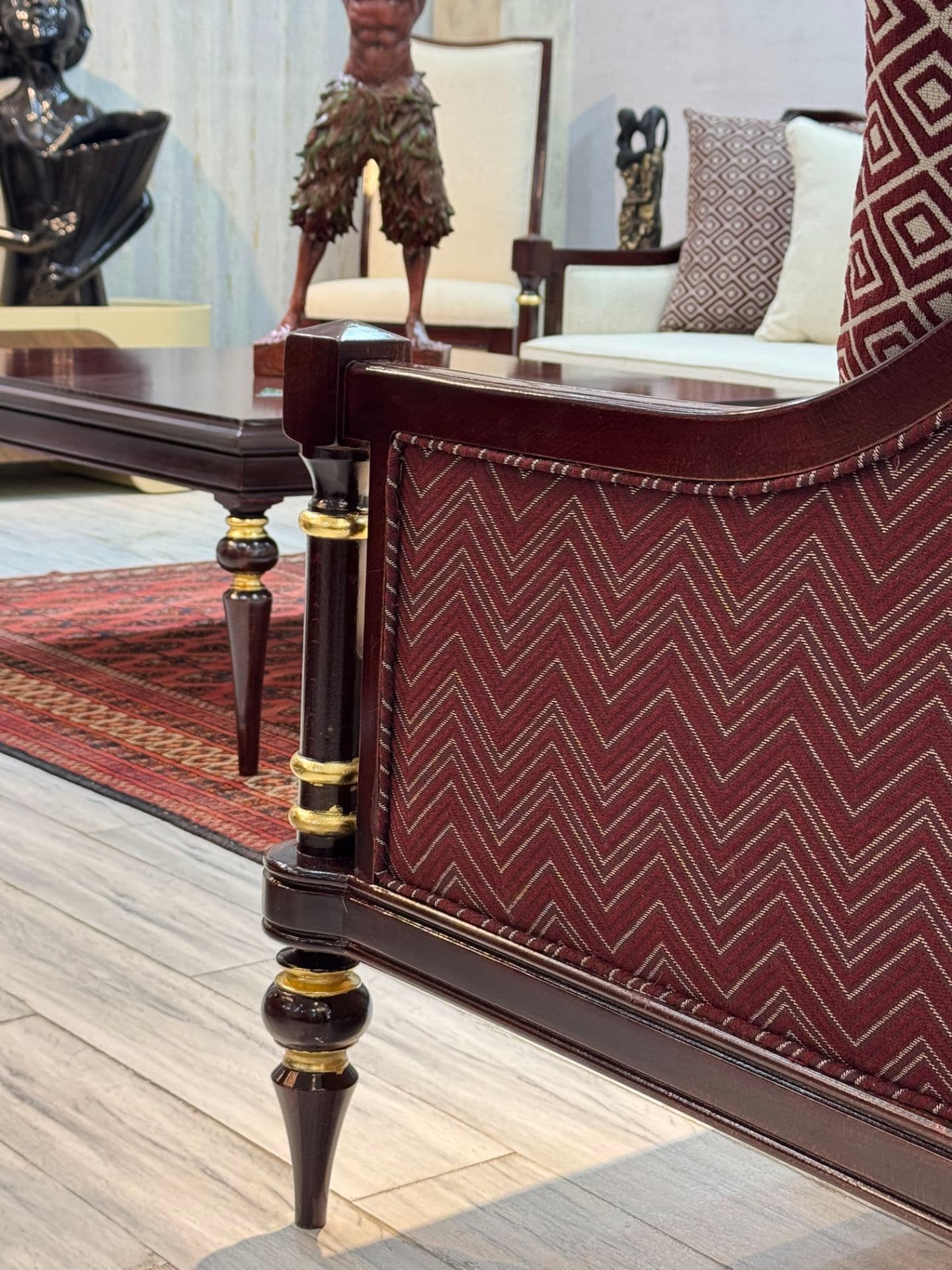 مبلمان کلاسیک هانا — تصویر ۶