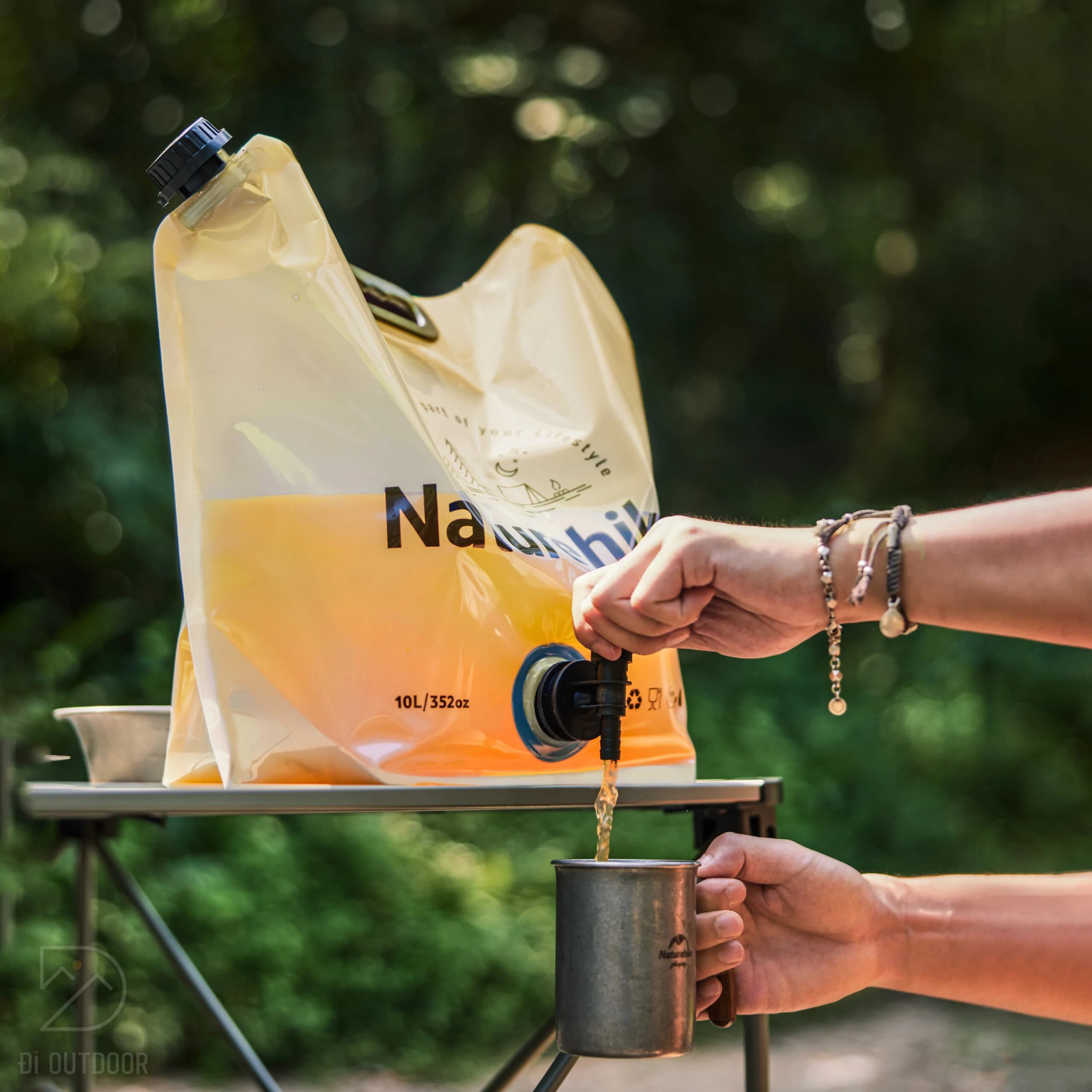 گالن آب نیچرهایک – کیسه آب تاشو Naturehike Camping Water Bag 10L – CNK2450CF027 — تصویر ۲