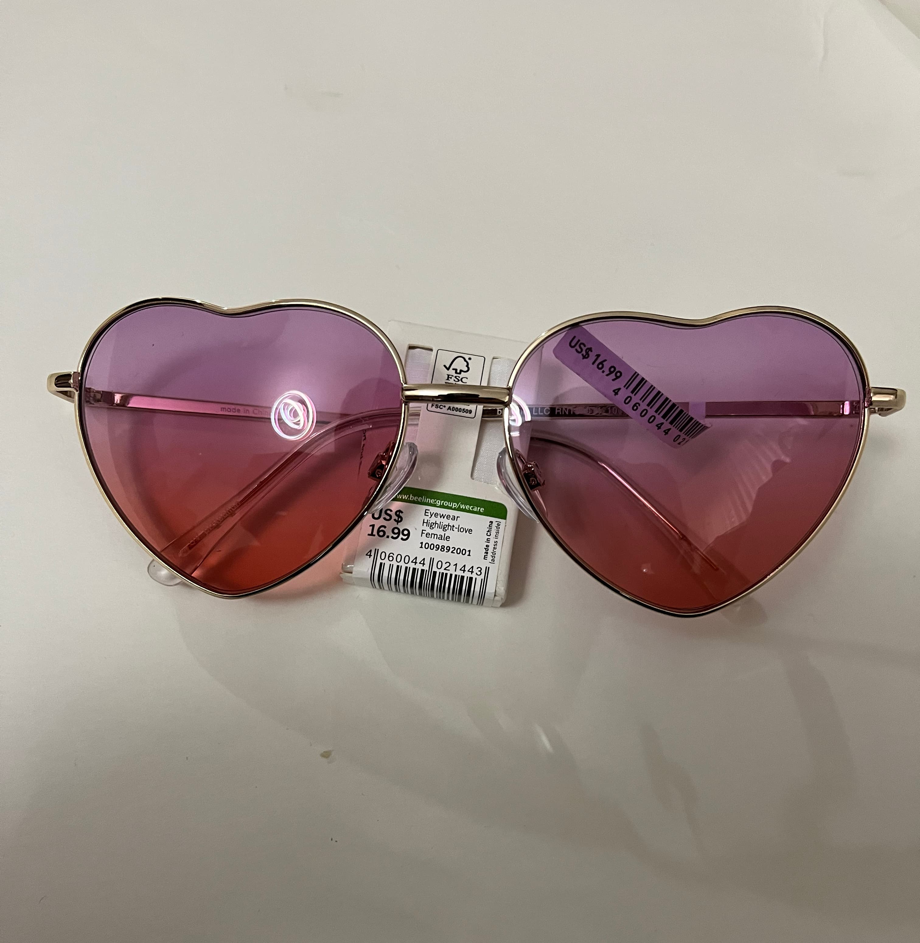 عینک آفتابی زنانه uv400 طرح قلب کد 429