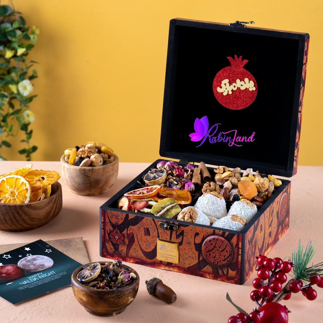 پک هدیه شب یلدا مدل هژیر