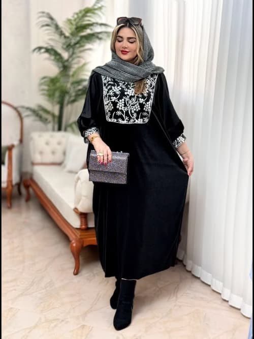 عبایی کاملیا – ترکیبی از وقار، سادگی و زیبایی — تصویر ۳