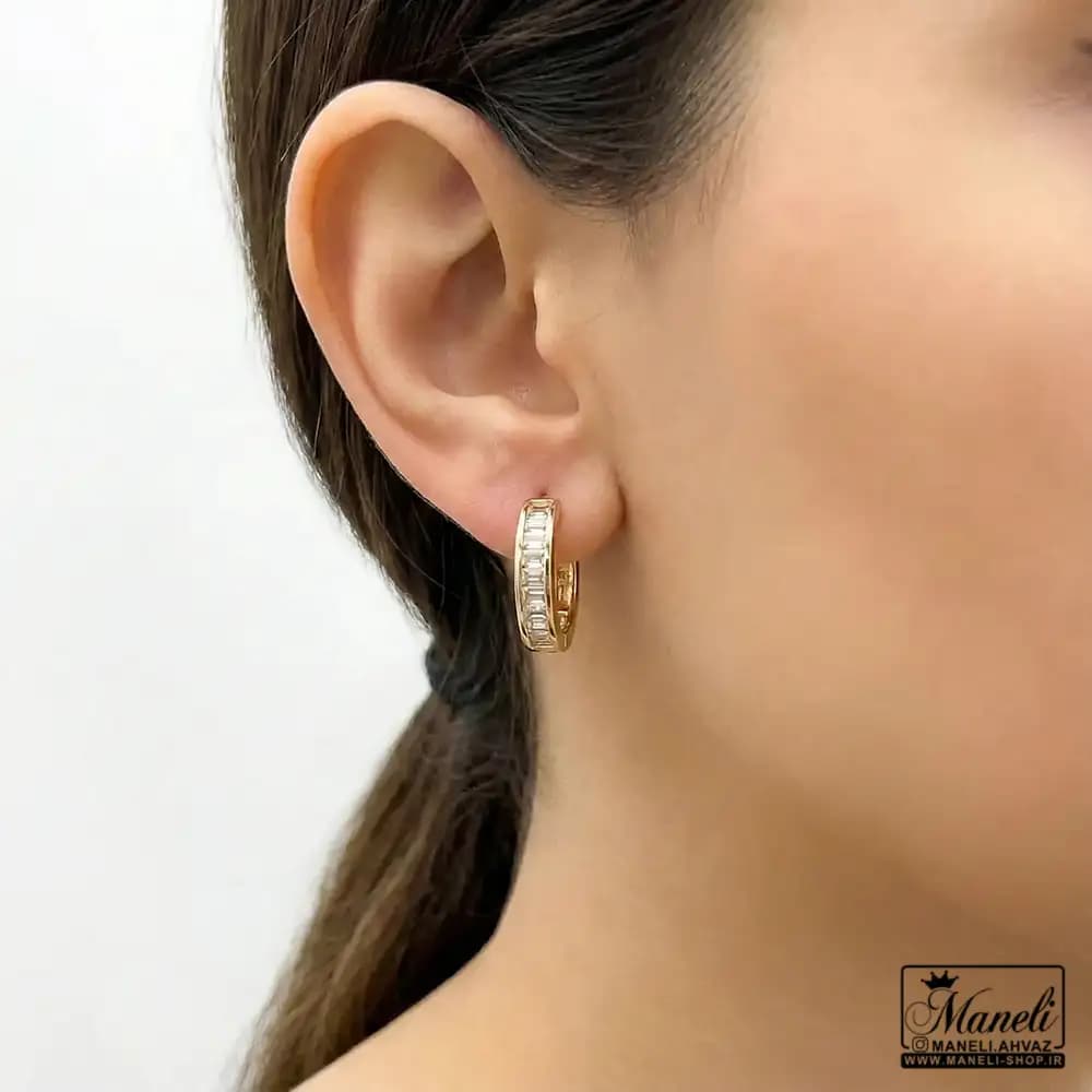 گوشواره حلقه ای نگین دار ساده ژوپینگ 40977 — تصویر ۳