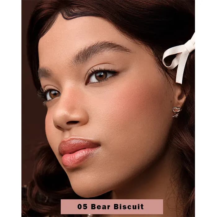 رژ گونه ساتن ابریشمی فلاور نوز مدل Sweetie Bear — تصویر ۴