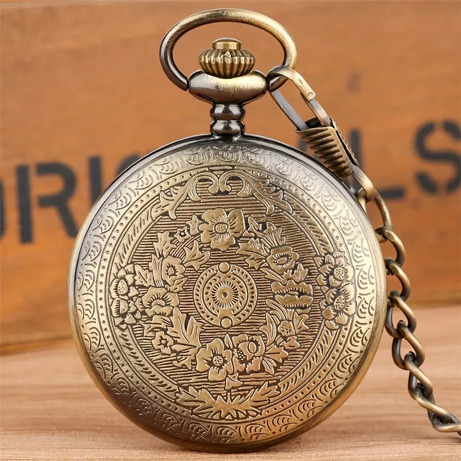 ساعت جیبی کوارتز وینتیج قهوه‌ای پسرانه با زنجیر کمربندی — تصویر ۳