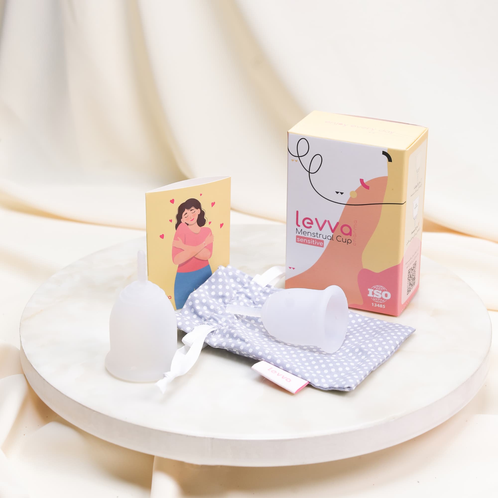 کاپ قاعدگی لیوا فارما مدل Sensitive سایز متوسط — تصویر ۳