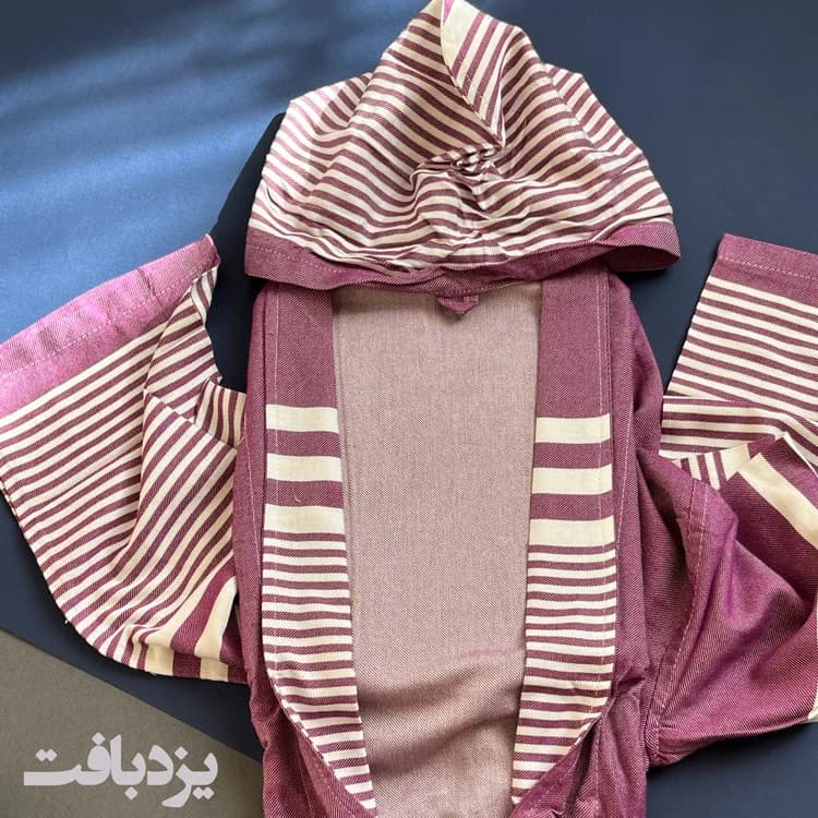 حوله تن پوش نخی یزدی رنگ بنفش — تصویر ۴