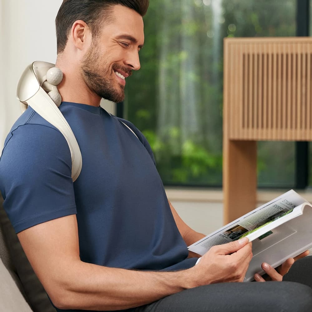 ماساژور گردن شیائومی مدل SKG Neck and Shoulder Shiatsu Massager H7 Ultra — تصویر ۴