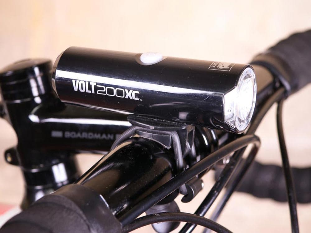 چراغ دوچرخه کتآی مدل VOLT200XC — تصویر ۴