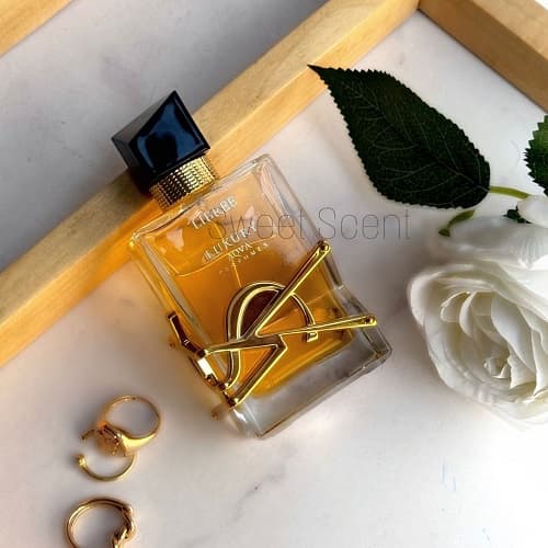 عطر و ادکلن زنانه ایو سن لورن لیبره (لیبر) لاکچری آکوا | Yves Saint Laurent Libre Luxury Aqva حجم 50 میل(شرکتی)