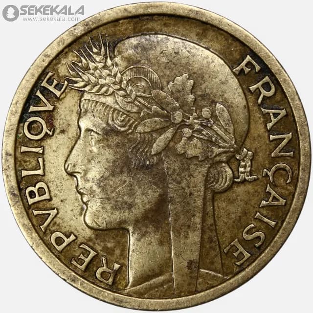 سکه ۱ فرانک آفریقای غربی مستعمره فرانسه 1944 (بسیار کمیاب) — تصویر ۳