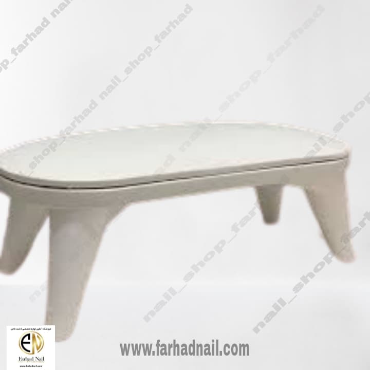 زیردستی روسی ناخن