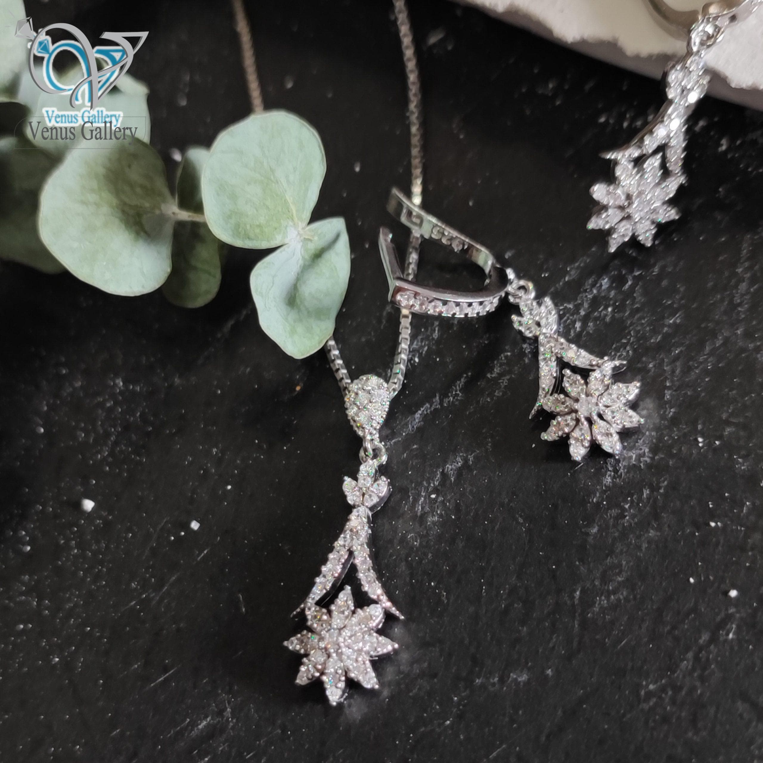نیم ست نقره دخترانه طرح جواهر مدل گل کد 5034 — تصویر ۴