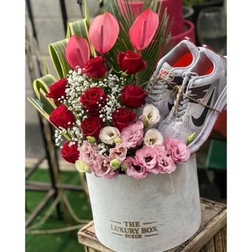 گل و هدیه برای طراح وب pe137