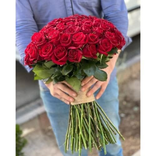 گل و هدیه برای مدیر بخش pe130