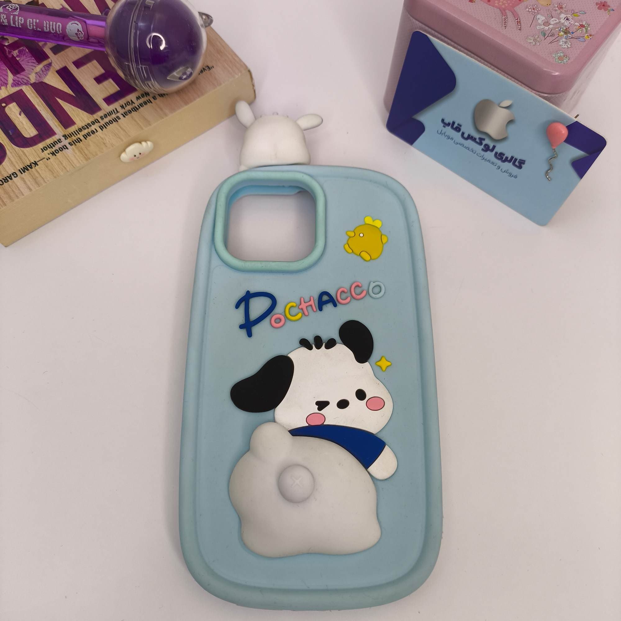 کاور Pachacco باسن پروتزی آیفون