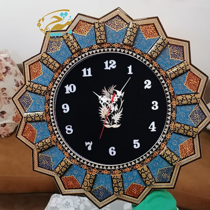 ساعت خورشیدی خاتم کاری تذهیب باصفحه جیر و پلاک قلمزنی