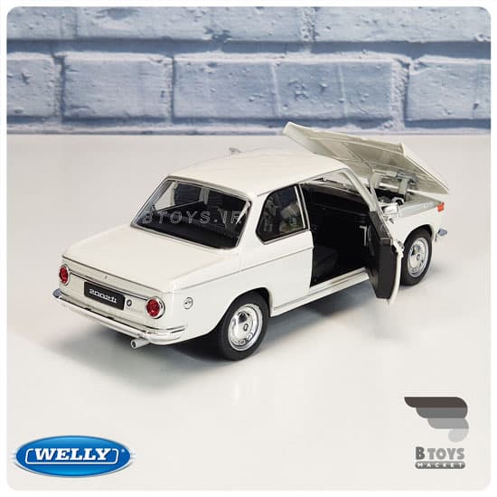 ماکت ماشین بی ام و 2002 سفید ویلی(BMW 2002 welly) — تصویر ۲