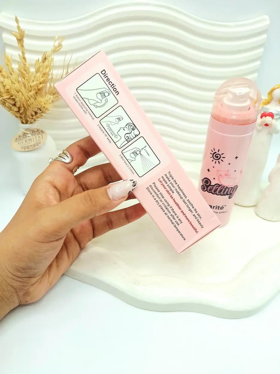 اسپری فیکس کاریته 𝑲𝑨𝑹𝑰𝑻𝑬 طرح گربه صورتی — تصویر ۴