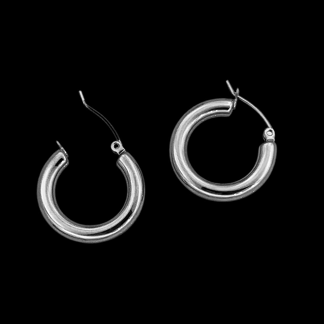 گوشواره حلقه ای ضخیم استیل (Chunky Tube Hoop Earrings) — تصویر ۳