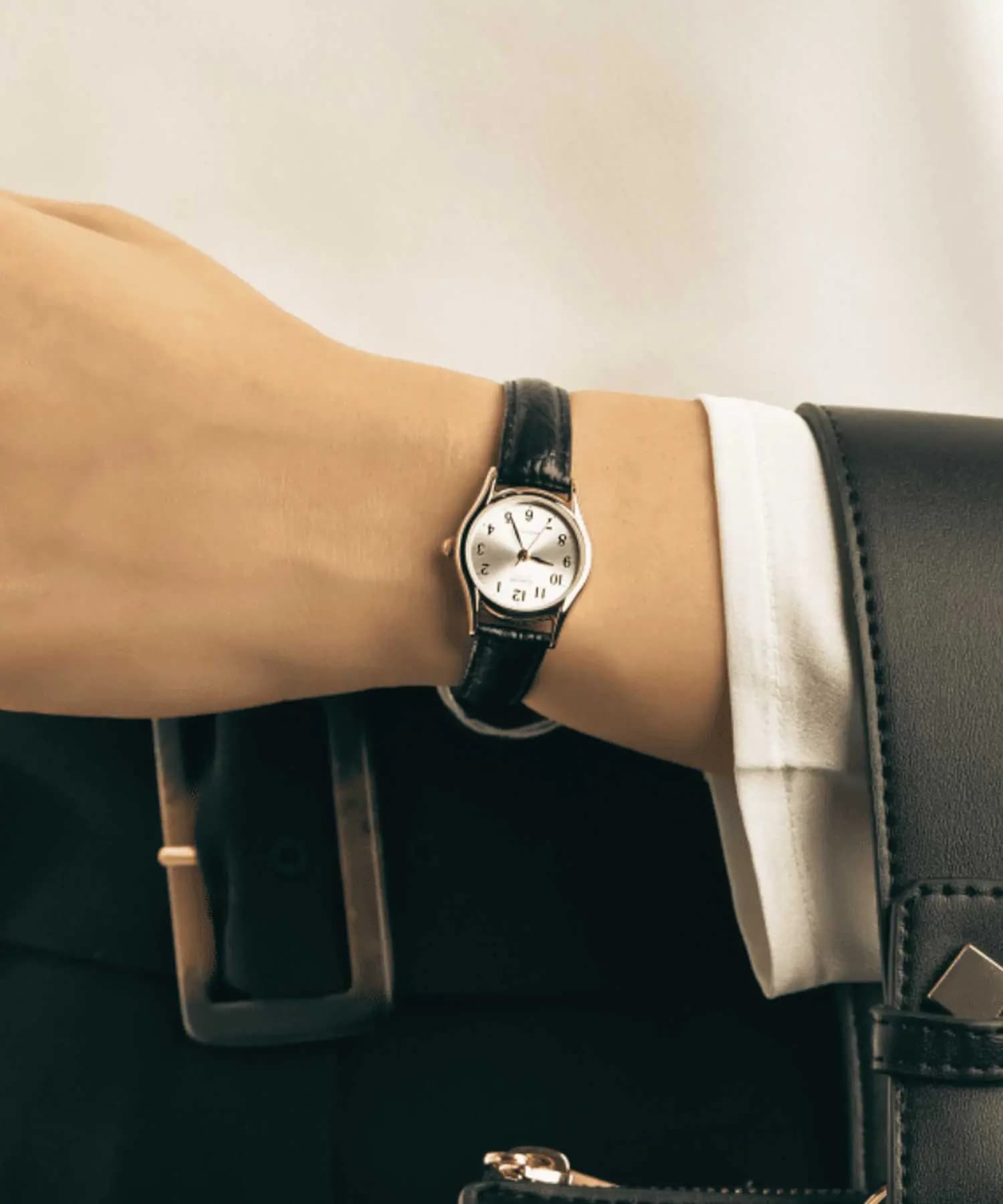 ساعت مچی کاسیو مدل Casio-W-LTP-1094Q-7B2RDF — تصویر ۸
