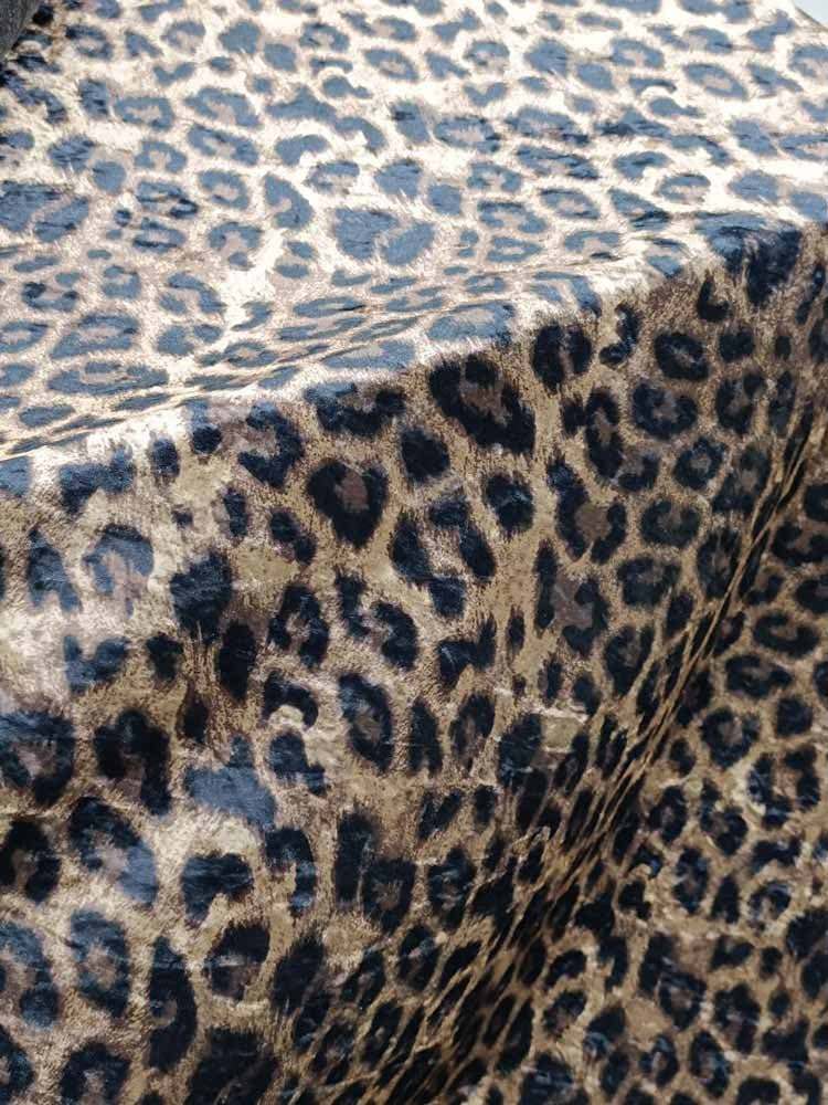 پارچه مخمل طرح پلنگی2 — تصویر ۳