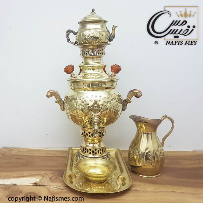 سماور برنجی ذغالی یک لیتری قلم طرح هخامنشی — تصویر ۴