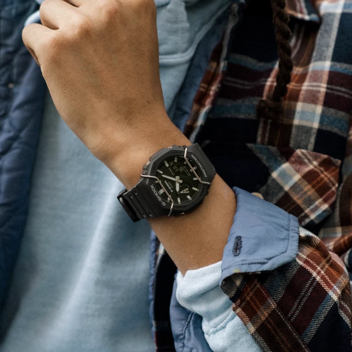 ساعت مچی مردانه کاسیو G-SHOCK مدل GA-2100PTS-8ADR — تصویر ۶