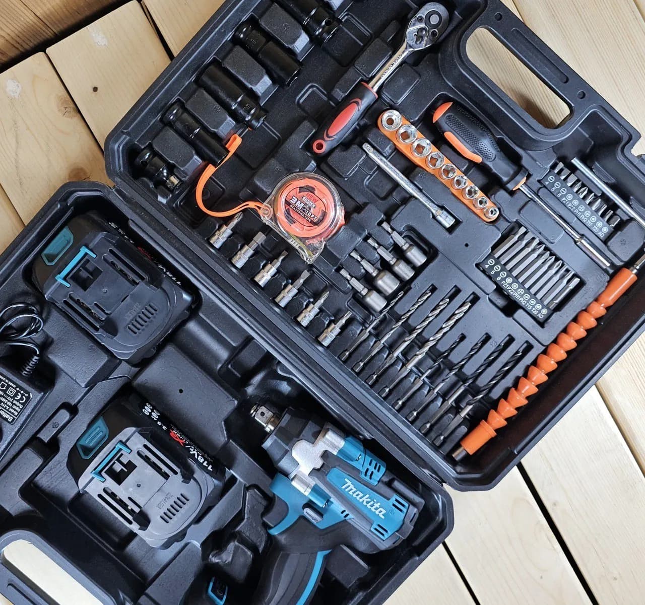بکس شارژی براشلس ماکیتا mk44 — تصویر ۳