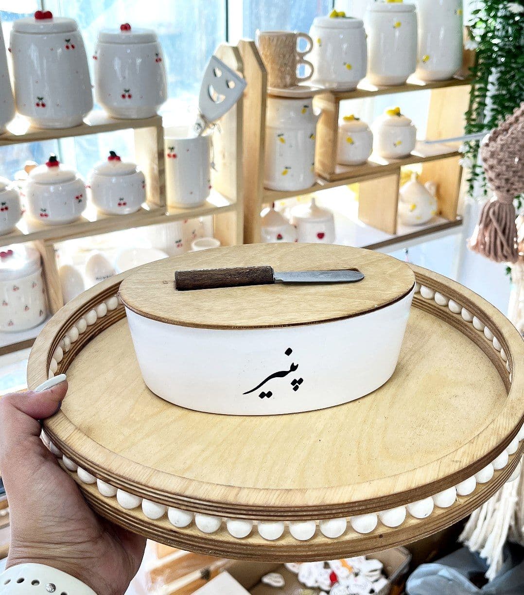 ظرف پنیر بیضی درب چوب
