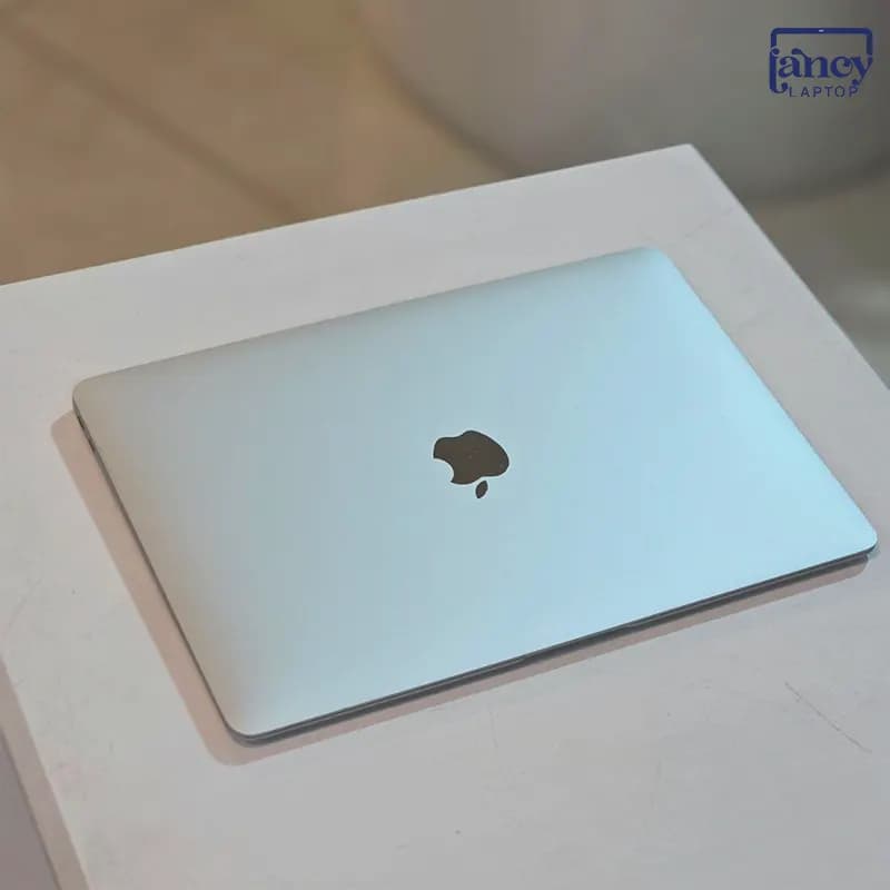 لپ تاپ استوک 13.3 اینچی اپل MacBook Air 2018 Core i5 16GB 512GB SSD Intel UHD Graphics 617 Retina — تصویر ۸