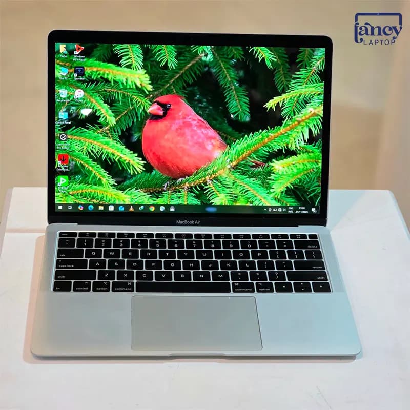 لپ تاپ استوک 13.3 اینچی اپل MacBook Air 2018 Core i5 16GB 512GB SSD Intel UHD Graphics 617 Retina — تصویر ۲