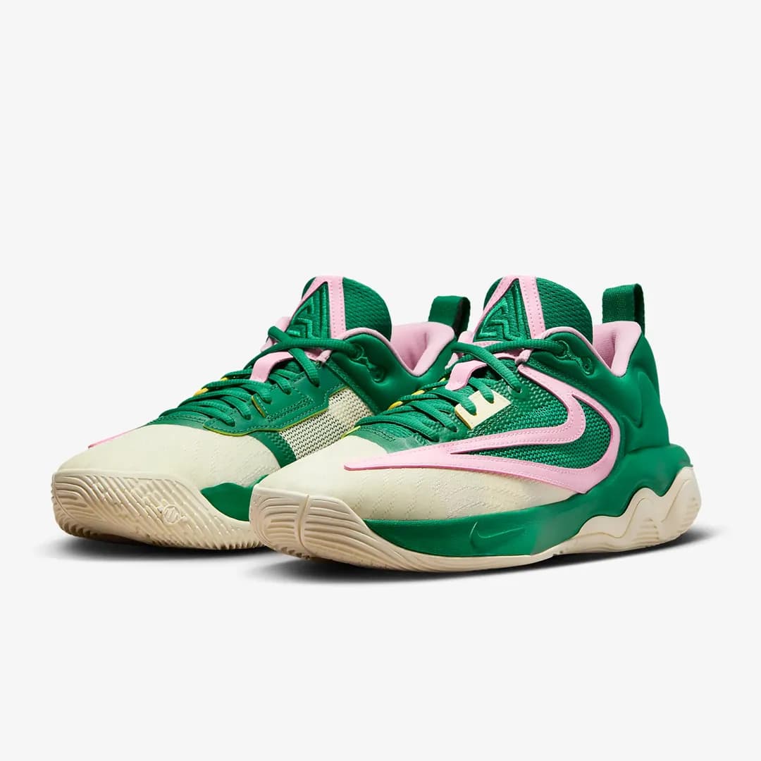 کفش بسکتبال نایکی Nike Giannis Immortality 3