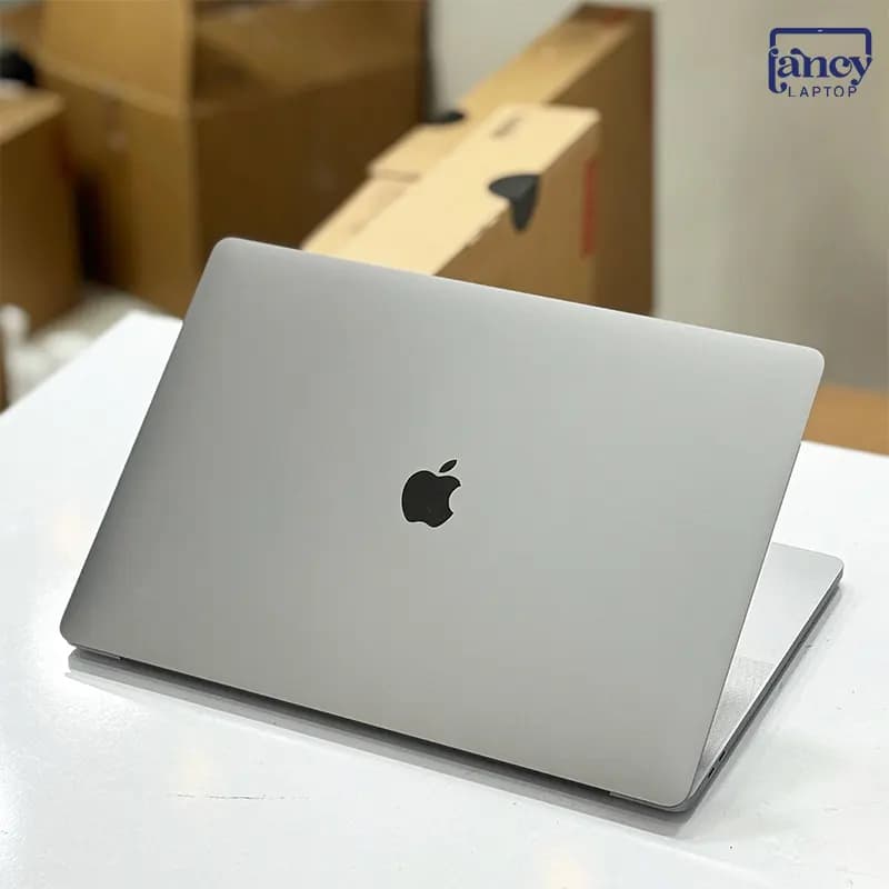 لپ تاپ استوک 16 اینچی اپل مدل MacBook Pro 2019 i7 16GB-DDR4 512GB-SSD 2K-Retina AMD-Radeon — تصویر ۲