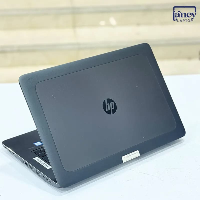 لپ تاپ استوک 17 اینچی اچ‌پی مدل ZBook Studio G3 i7-6820Hq 16GB-DDR4 512GB-SSD Quadro M1200-4GB FHD — تصویر ۳