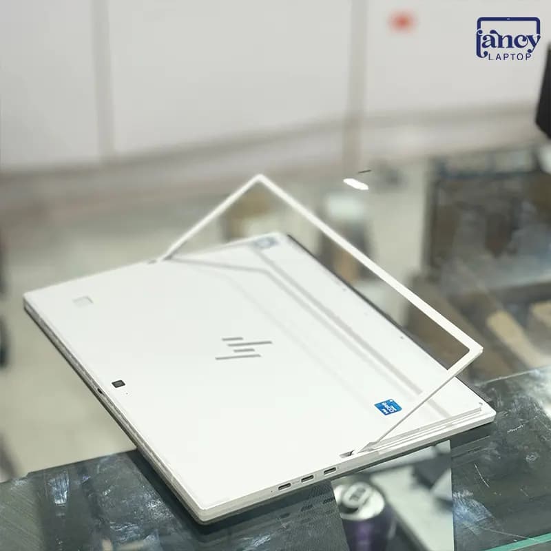لپ تاپ استوک 13 اینچی اچ پی Elite x2 G8 Core i5-1145G7 16GB 256GB SSD Intel Iris Xe 4K Touch — تصویر ۳