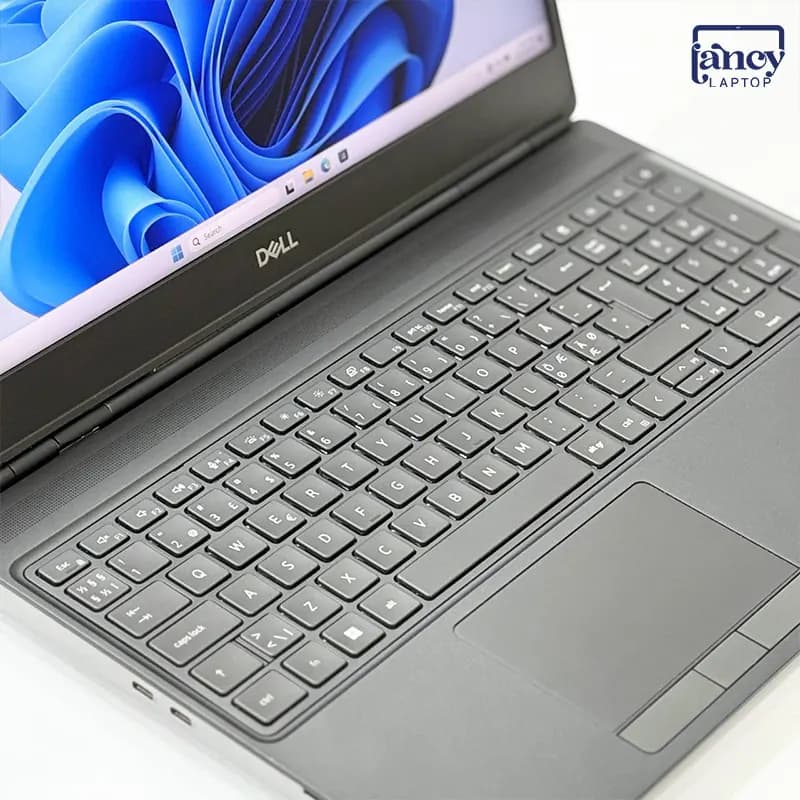 لپ تاپ استوک 15.6 اینچی دل مدل Precision 7560 i9-11900H 32GB-DDR4 1TB-SSD RTX A2000-4GB 4K — تصویر ۴