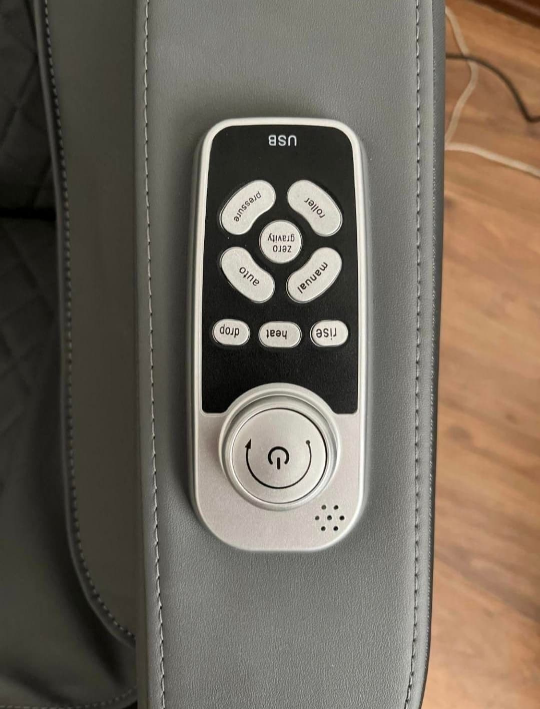 و فروش صندلی ماساژ لیرکن برند مدشاپ ماساژور مدل LEK-988L17 Leercon massage chair LEK-988L17 — تصویر ۴