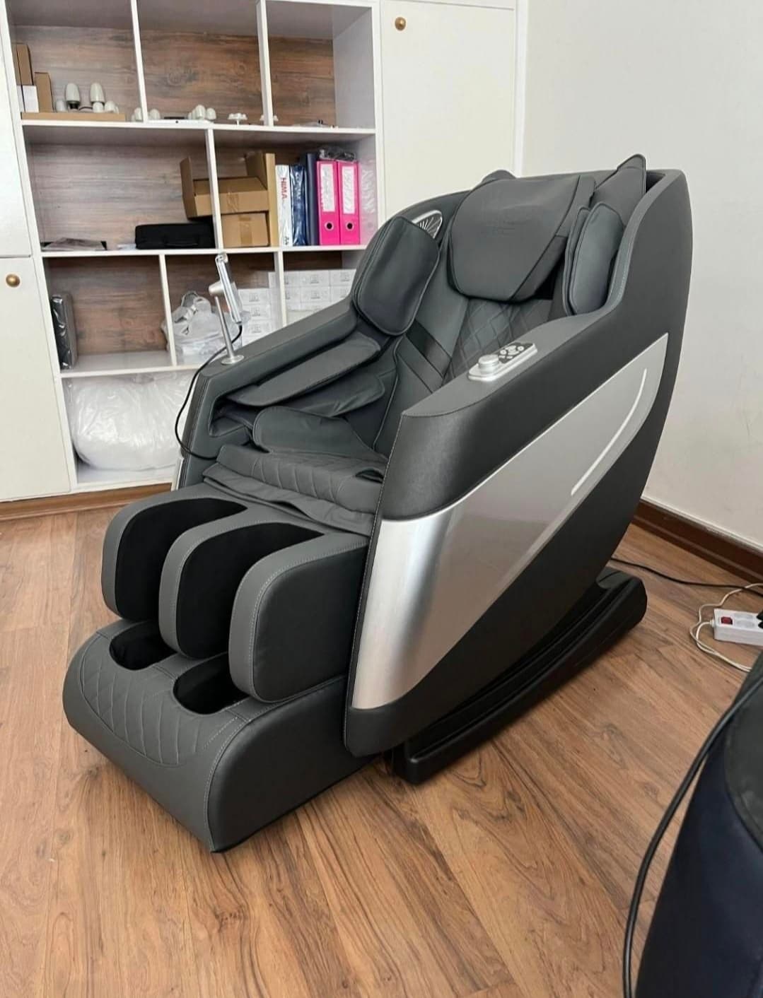 و فروش صندلی ماساژ لیرکن برند مدشاپ ماساژور مدل LEK-988L17 Leercon massage chair LEK-988L17 — تصویر ۸