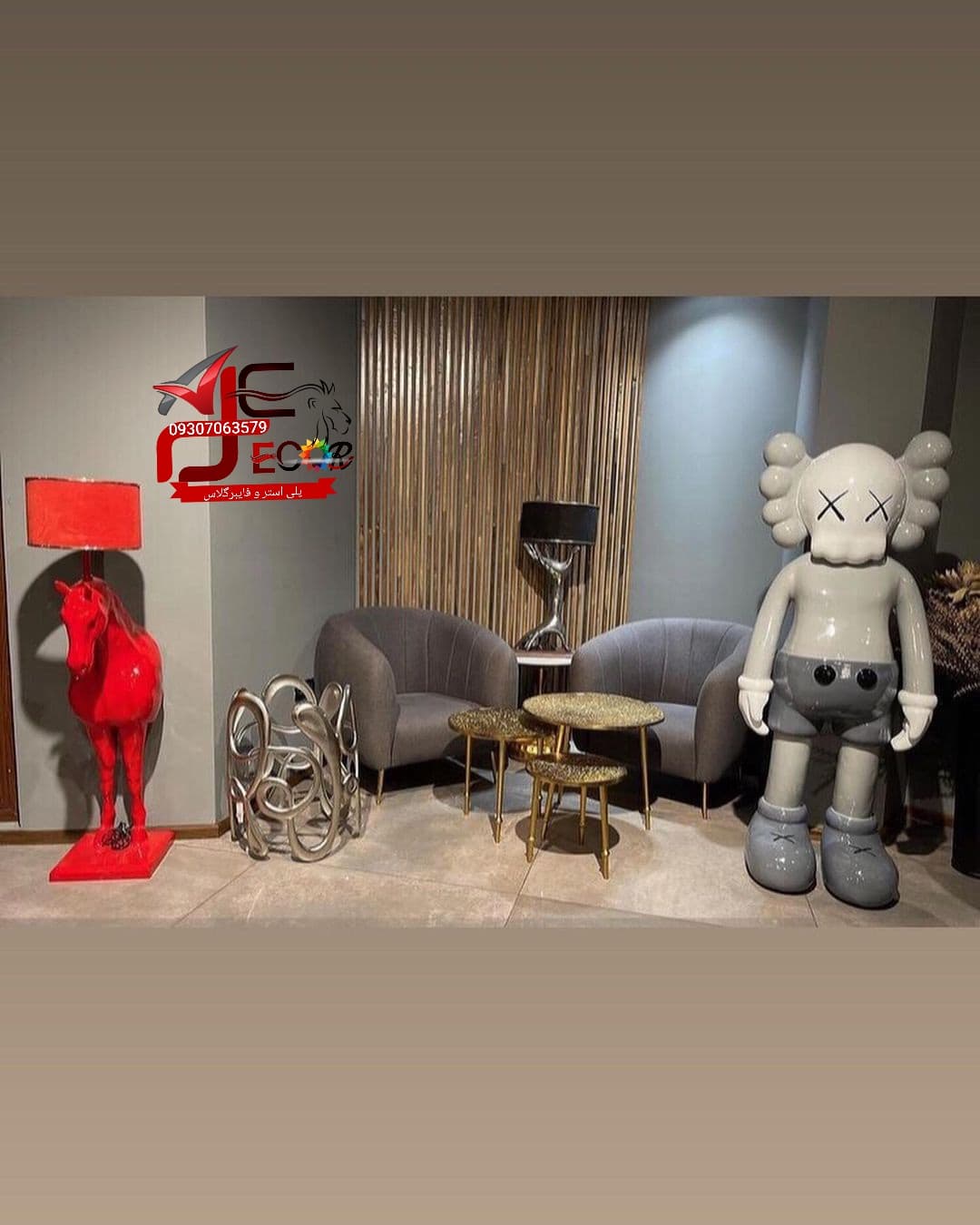 مجسمه کاوز ایستاده — تصویر ۷