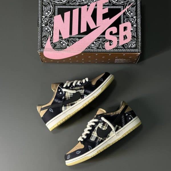 نایک اس بی دانک بندانا Nike sb dunk low Bandana — تصویر ۳