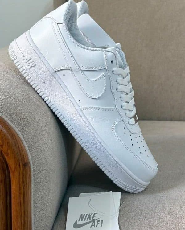 کفش نایک ایرفورس وان سفید ست زن و مرد NIKE AIR FORCE 1 — تصویر ۳