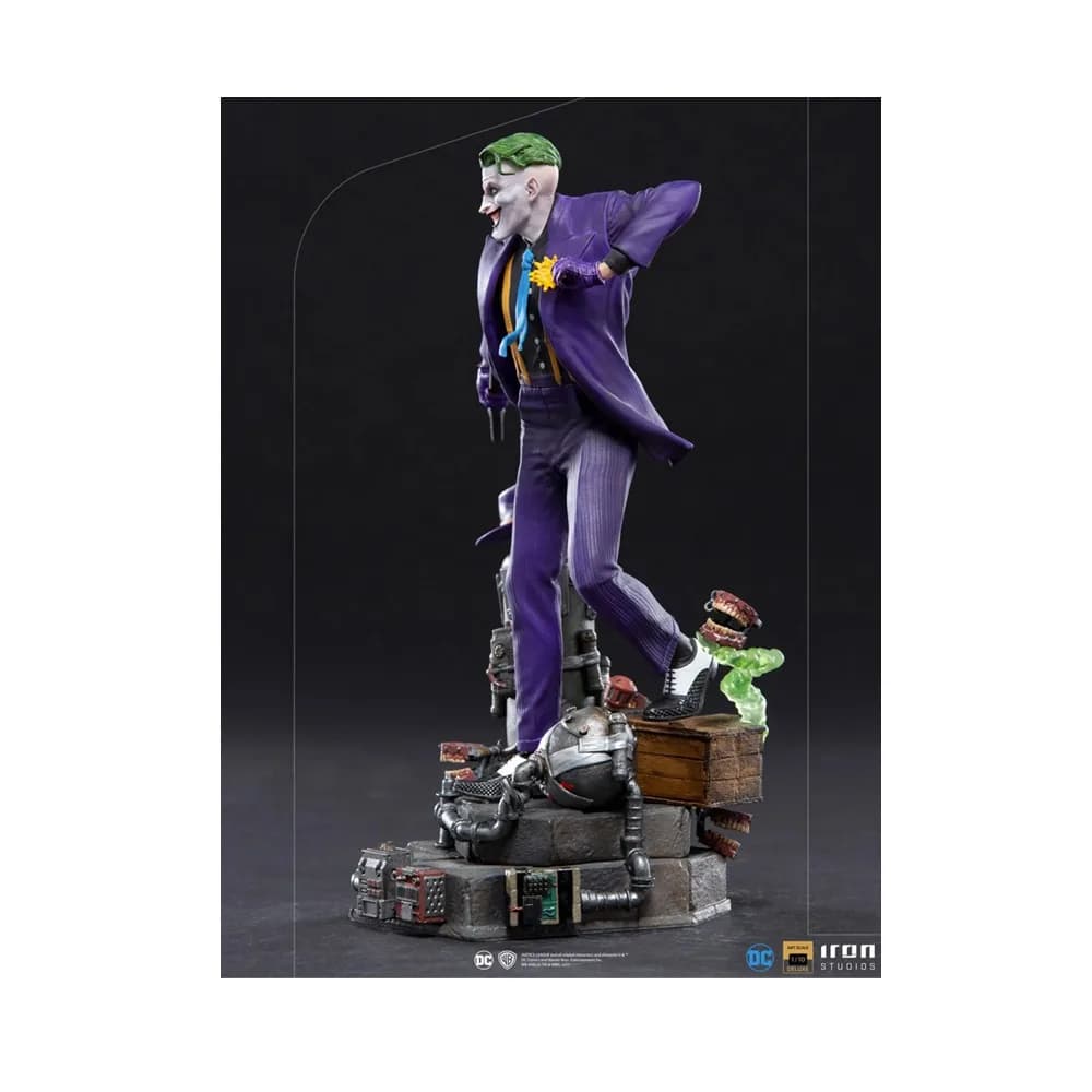 فیگو Joker از DC Comics ساخت شرکت Iron Studio — تصویر ۵