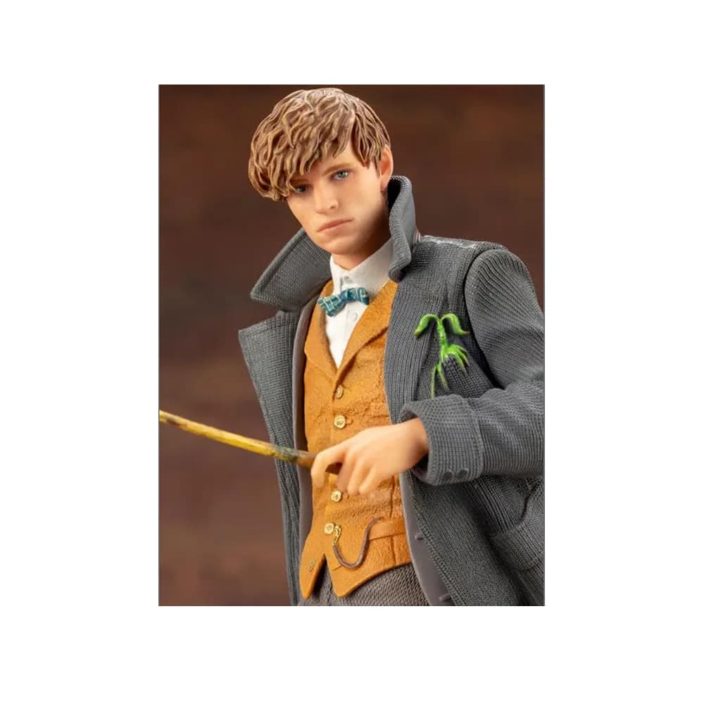 فیگور Scamander از فیلم Fantastic Beast ساخت شرکت Kotobukiya — تصویر ۵