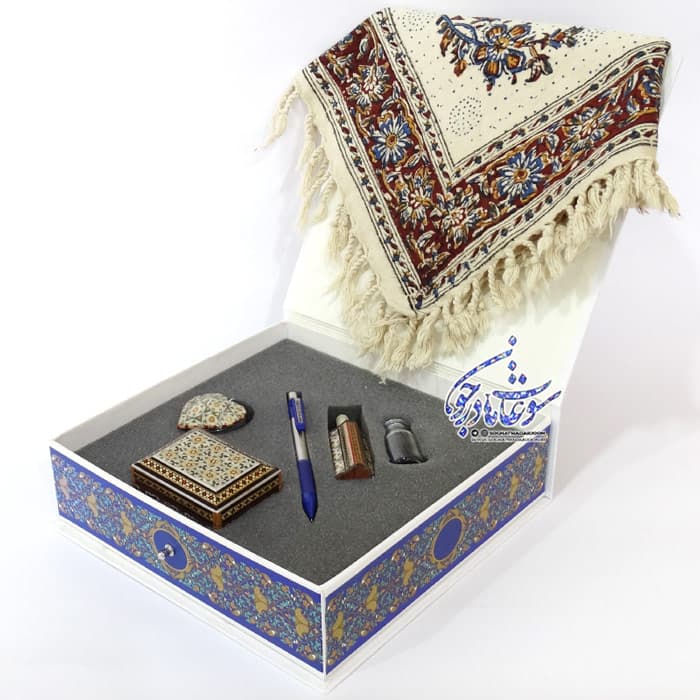باکس هدیه کد 1013