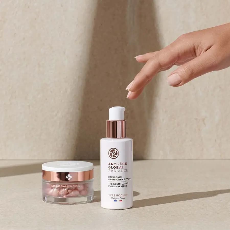 سرم ضد لک آنتی ایج گلوبال با spf30 ایوروشه — تصویر ۲