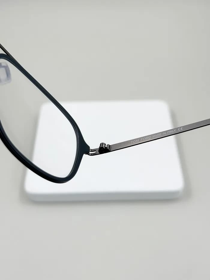 عینک طبی مردانه تام فورد کد TF5510 — تصویر ۳