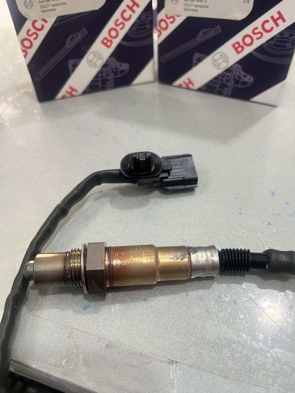 سنسور اکسیژن مگان BOSCH — تصویر ۳