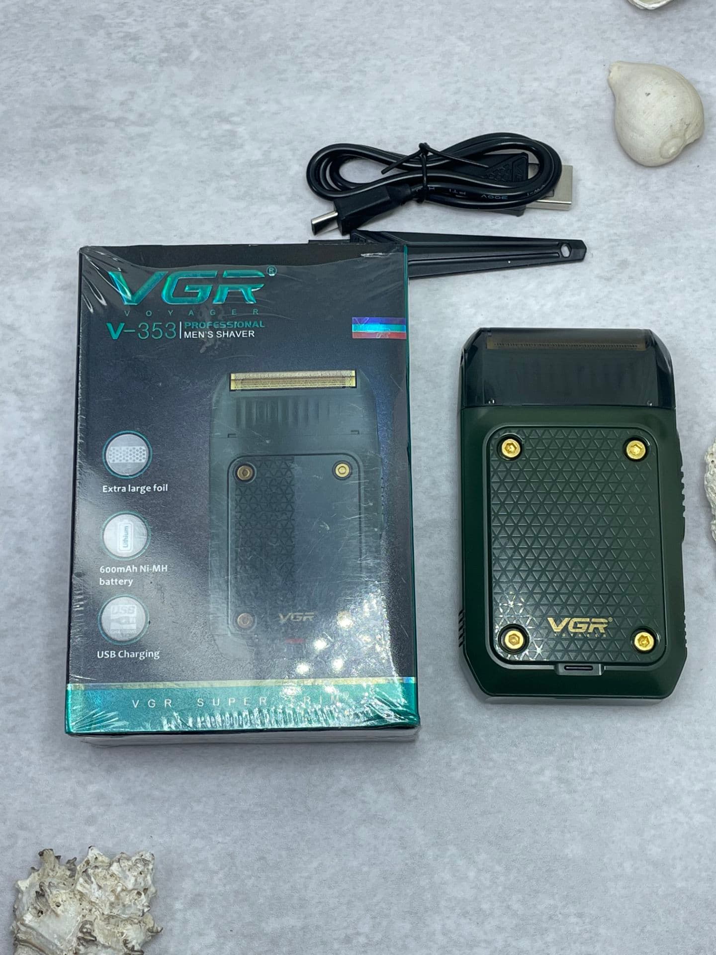 شیور و ماشین اصلاح صورت وی‌جی‌آر مدل V-353 (VGR V-353 Professional Shaver)