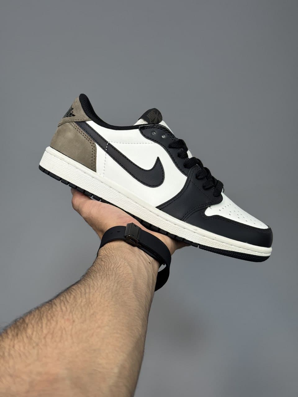 کتونی جردن وان لو موکا Nike Air Jordan 1 Low Mocha — تصویر ۲