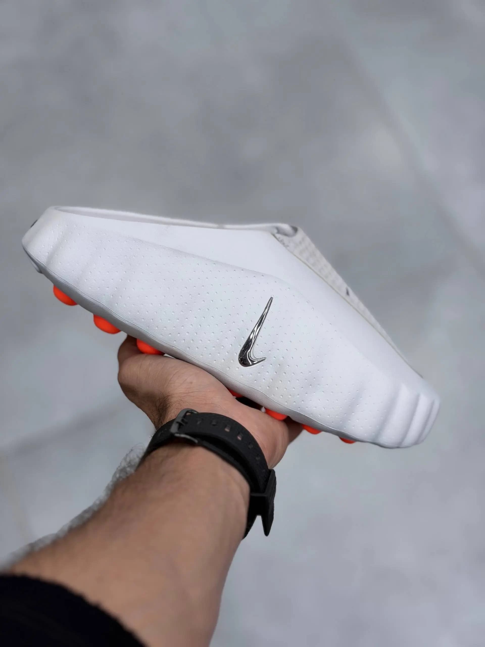 صندل نایک اسلیپر مایند سفید Nike Mind 001 — تصویر ۲